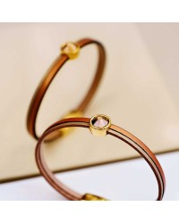 Leather bracelet with Swarovski crystal Leather bracelet with Swarovski crystal and metal parts in gold-plating