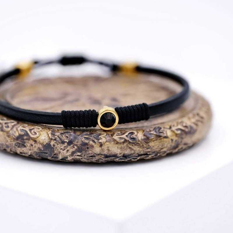 Leather bracelet with Swarovski crystal in gold-plating