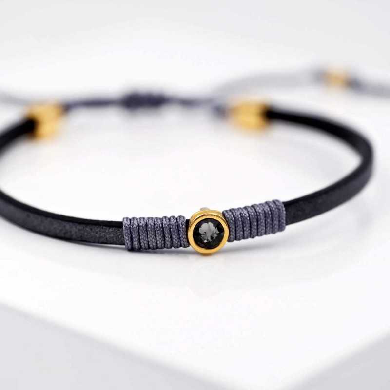 Leather bracelet with Swarovski crystal Leather bracelet with Swarovski crystal in gold-plating