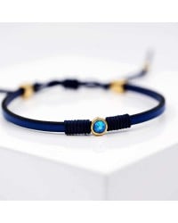 Δερμάτινο βραχιόλι με κρύσταλλο Swarovski Δερμάτινο βραχιόλι γυναικείο με κρύσταλλο Swarovski σε επίχρυση επιμετάλλωση