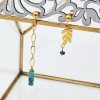 Earrings dissimilar with semi-precious beads and gold-plated chain