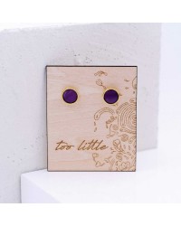 Stud earrings with enamel Stud earrings with enamel in gold-plating on wooden engraved card