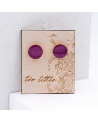 Stud earrings with enamel Stud earrings with enamel in gold-plating on wooden engraved card