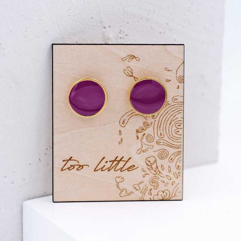 Stud earrings with enamel Stud earrings with enamel in gold-plating on wooden engraved card
