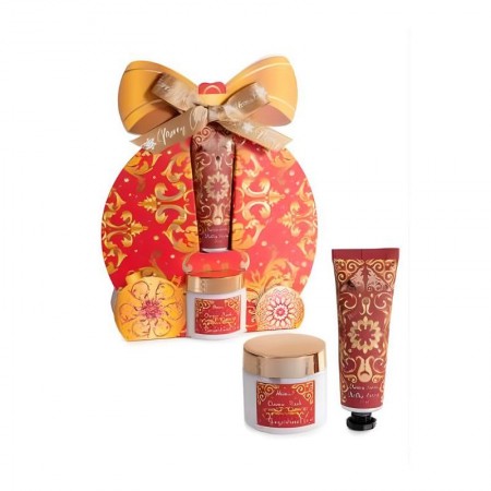 Χριστουγεννιάτικο Σετ Δώρου σε σχήμα Χιονόμπαλας – Κρέμες Χεριών & Ποδιών Χριστουγεννιάτικο Σετ Δώρου σε σχήμα Χιονόμπαλας – Κρέμες Χεριών & Ποδιών