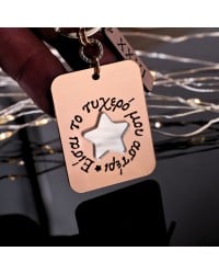 Γυναικείο Μπρελόκ Γούρι: "Είσαι το Τυχερό μου Αστέρι" Χειροποίητο Μπρελόκ-γούρι με χάραξη Είσαι το Τυχερό μου Αστέρι