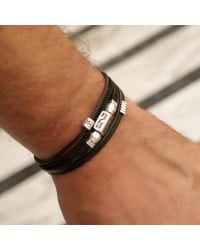 Men's Lucky Bracelet with Vintage ‘26 Metallic Element Leather men's Lucky '26 bracelet with metallic silver-plated parts