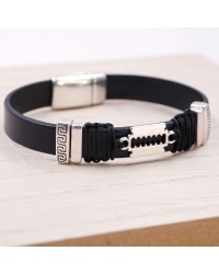 Leather Men's Bracelet with Silver-plated Razor Blade Leather men's bracelet with metallic silver-plated Razor Blade