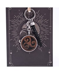Ανδρικό Μπρελόκ με Στοιχείο Πλέξιγκλας Triskelion Χειροποίητο ανδρικό μπρελόκ με στοιχείο Triskelion πλέξιγκλας