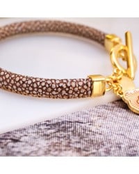 Βραχιόλι από Συνθετικό Δέρμα & Σμάλτο Χειροποίητο βραχιόλι από Συνθετικό Δέρμα και Σμάλτο