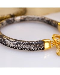 Βραχιόλι από Συνθετικό Δέρμα & Πλέξιγκλας Χειροποίητο βραχιόλι από Συνθετικό Δέρμα και Πλέξιγκλας