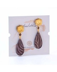 Gold-Plated Earrings - Stainless Steel and Animal Print Gold-Plated Earrings made of stainless steel in gold plating with Animal Print plexiglass
