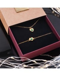 Σετ Κολιέ και Βραχιόλι με Κρύσταλλα Swarovski – Σε Κουτί Δώρου Σετ Κολιέ και Βραχιόλι με Κρύσταλλα Swarovski – Σε Κουτί Δώρου