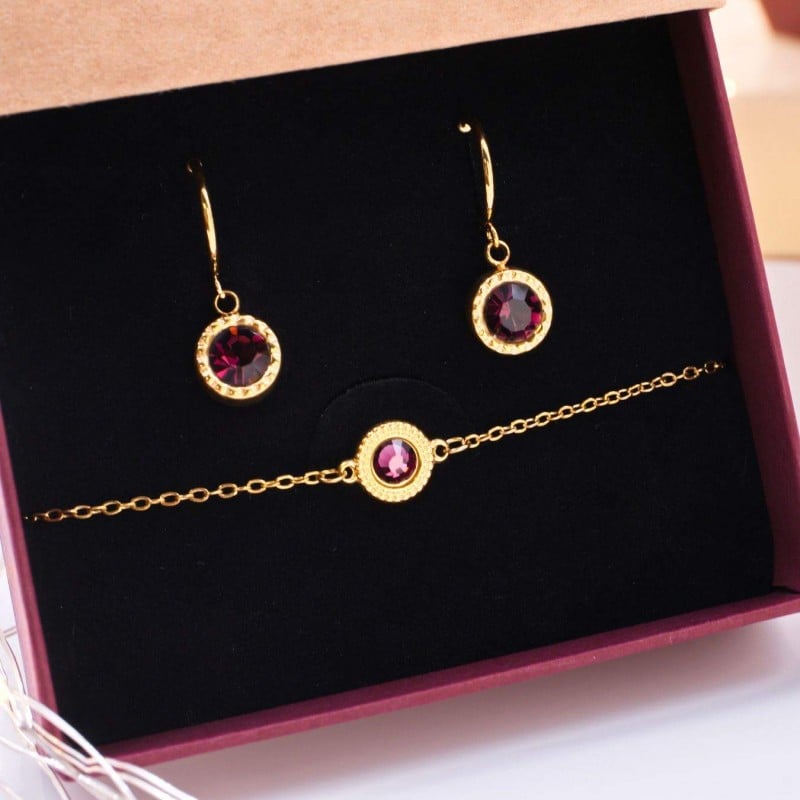 Σετ Βραχιόλι & Σκουλαρίκια με Κρύσταλλα Swarovski – Σε Κουτί Δώρου Σετ Βραχιόλι και Σκουλαρίκια με Κρύσταλλα Swarovski – Σε Κουτί Δώρου