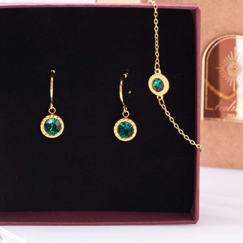 Σετ Βραχιόλι & Σκουλαρίκια με Κρύσταλλα Swarovski – Σε Κουτί Δώρου Σετ Βραχιόλι και Σκουλαρίκια με Κρύσταλλα Swarovski – Σε Κουτί Δώρου