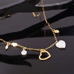 Κολιέ αλυσίδα με charms από ανοξείδωτο ατσάλι και επιχρύσωση 24Κ