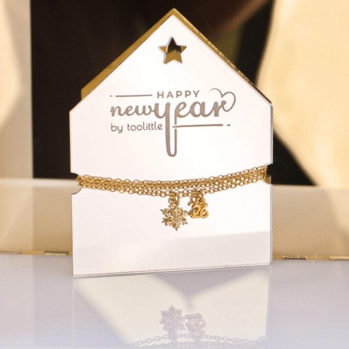 Κολιέ Γούρι 2026 - Χιονονιφάδα με Στρας Xειροποίητo κολιέ γούρι με μεταλλική χιονονιφάδα και επίχρυσο '26