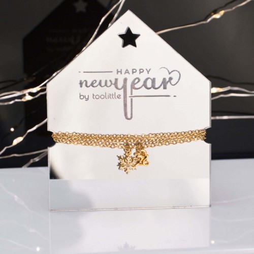 Κολιέ Γούρι 2026 - Χιονονιφάδα με Στρας Xειροποίητo κολιέ γούρι με μεταλλική χιονονιφάδα και επίχρυσο '26