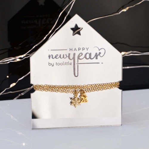 Κολιέ Γούρι 2026 - Χιονονιφάδα με Στρας Xειροποίητo κολιέ γούρι με μεταλλική χιονονιφάδα και επίχρυσο '26