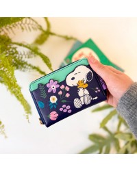 Πορτοφόλι Snoopy In Bloom | Σειρά Peanuts Πορτοφόλι με φερμουάρ με σχέδιο Snoopy και λουλούδια