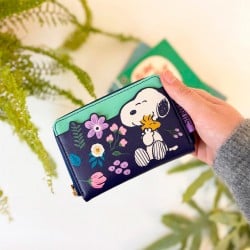 Πορτοφόλι με φερμουάρ με σχέδιο Snoopy και λουλούδια