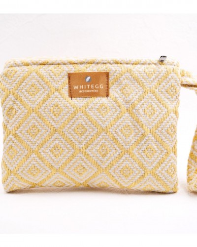 Νεσεσέρ Παραλίας | Boho Butter Yellow