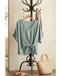 Top Blouse made of 100% Linen Top Blouse made of 100% Linen