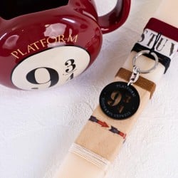 Χειροποίητη λαμπάδα Harry Potter για αγόρια και κορίτσια με Μπρελόκ και 3D Κούπα Platform 9 ¾