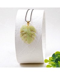 Μακρύ Κολιέ Toolittle - Resin Leaf Green Xειροποίητo κολιέ με πλέξιγκλας φύλλο και επίχρυσα στοιχεία