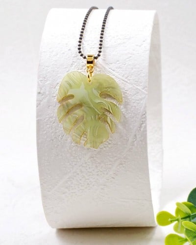 Μακρύ Κολιέ Toolittle - Resin Leaf Green