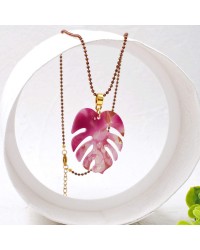 Μακρύ Κολιέ Toolittle - Resin Leaf Fuchsia Xειροποίητo κολιέ με πλέξιγκλας φύλλο και επίχρυσα στοιχεία