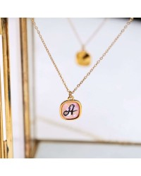 Xειροποίητo Κολιέ με κρύσταλλο Swarovski | Χάραξη με Αρχικό Γράμμα Xειροποίητo Κολιέ με κρύσταλλο Swarovski - Χάραξη με Αρχικό Γράμμα