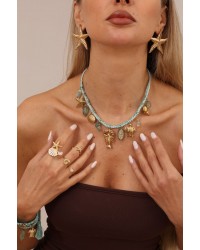 Κολιέ Ανοξείδωτο Ατσάλι & Θαλασσινά Charms Καλοκαιρινό κολιέ από επιχρυσωμένο ανοξείδωτο ατσάλι και κορδόνι Satine